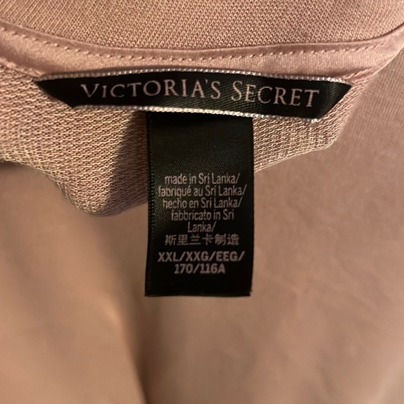 Victoria’s Secret Modal Twist Front Top Size XXL NWOT - Picture 3 of 3